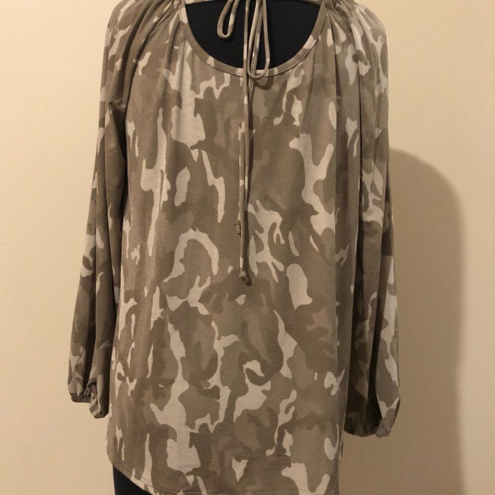 Sew In Love Mocha Gathered Neck Top 6051 NWT Boutique - Picture 4 of 7